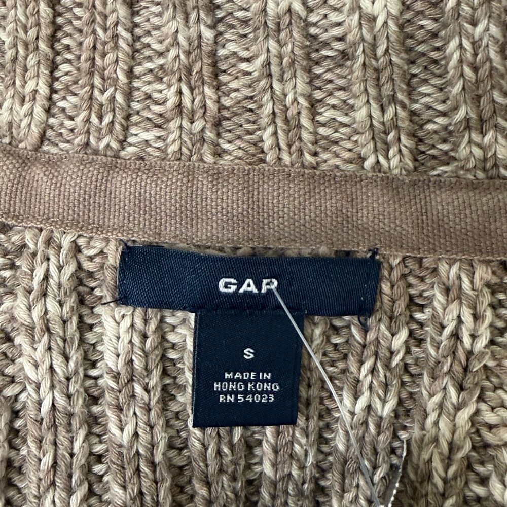 Women's Gap Cable Knit Sweater - Size S - Picture 5 of 6